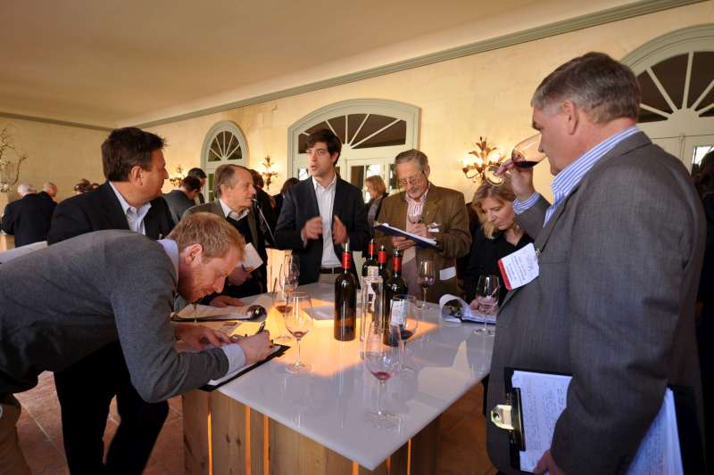  The Team taste Cheval Blanc